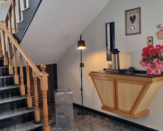 Pleasant Place Hotel - São Paulo - Escaleras