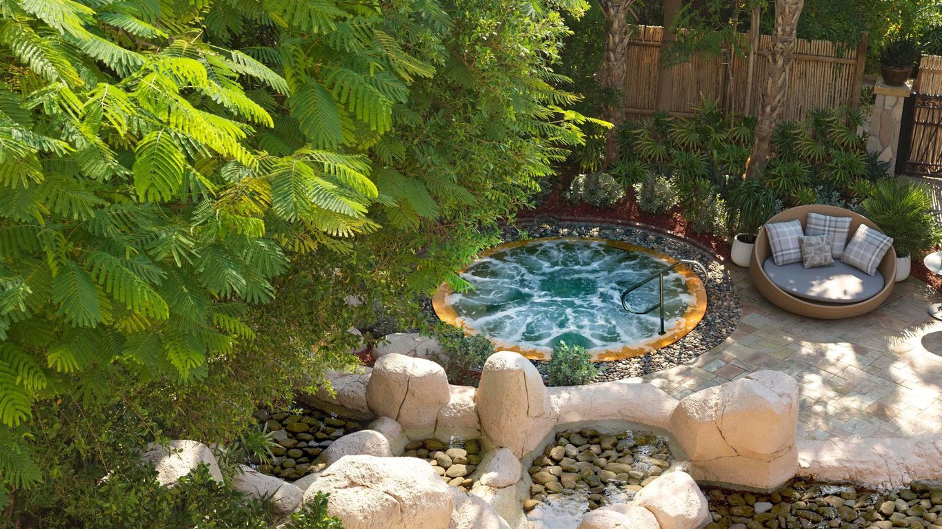 Sofitel Dubai The Palm Resort & Spa