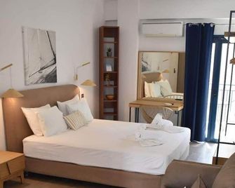 Christina Studios & Apartments - פארגה - חדר שינה