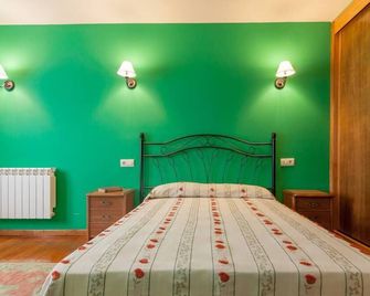 La Casona de la Bisa en Villanueva de Colombres - Colombres - Habitación