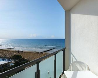 Hotel Las Vegas - Jesolo - Balkon