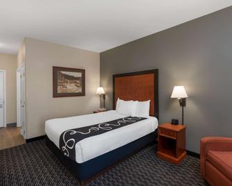 La Quinta Inn & Suites by Wyndham Rifle - Rifle - Schlafzimmer