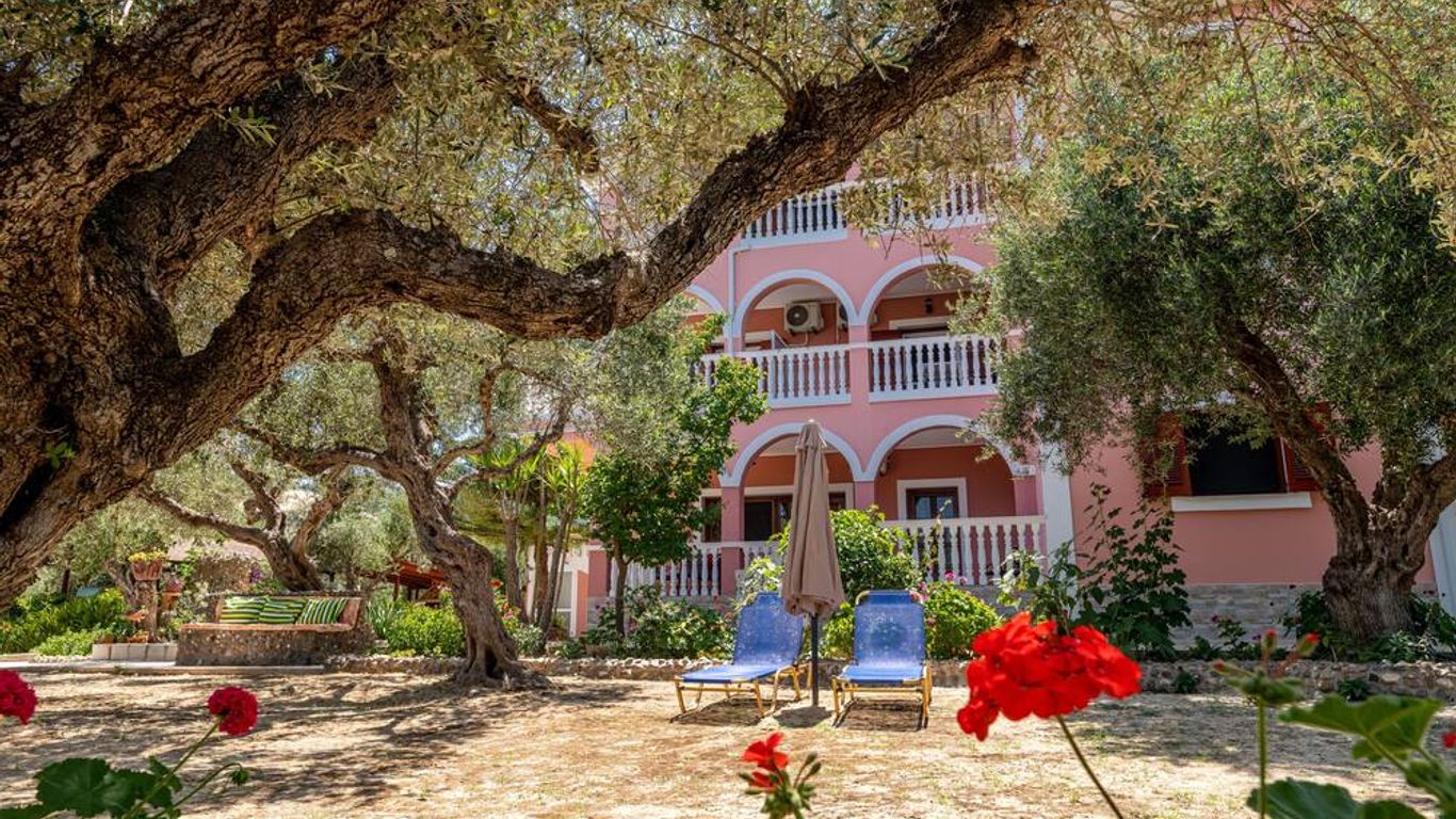 Arazzo Holiday Apartments