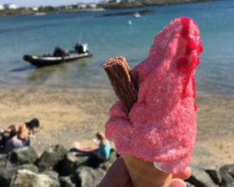 The Beach Motel - Holyhead - Playa