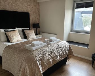 Abbey Church 18 Lovat Loch Ness with private balcony - Fort Augustus - Bedroom