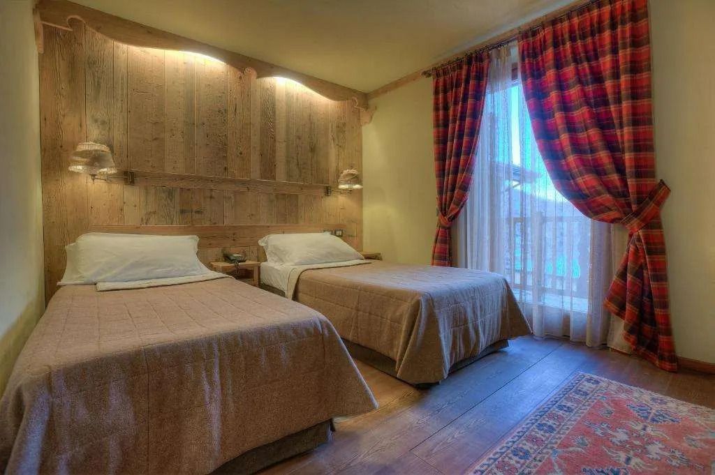 أوتل مون ريف