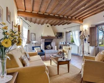 Holiday Home Villa del Poggio by Interhome - Radda In Chianti - Living room