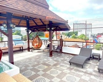 Tha Phae Village - Chiang Mai - Balcony