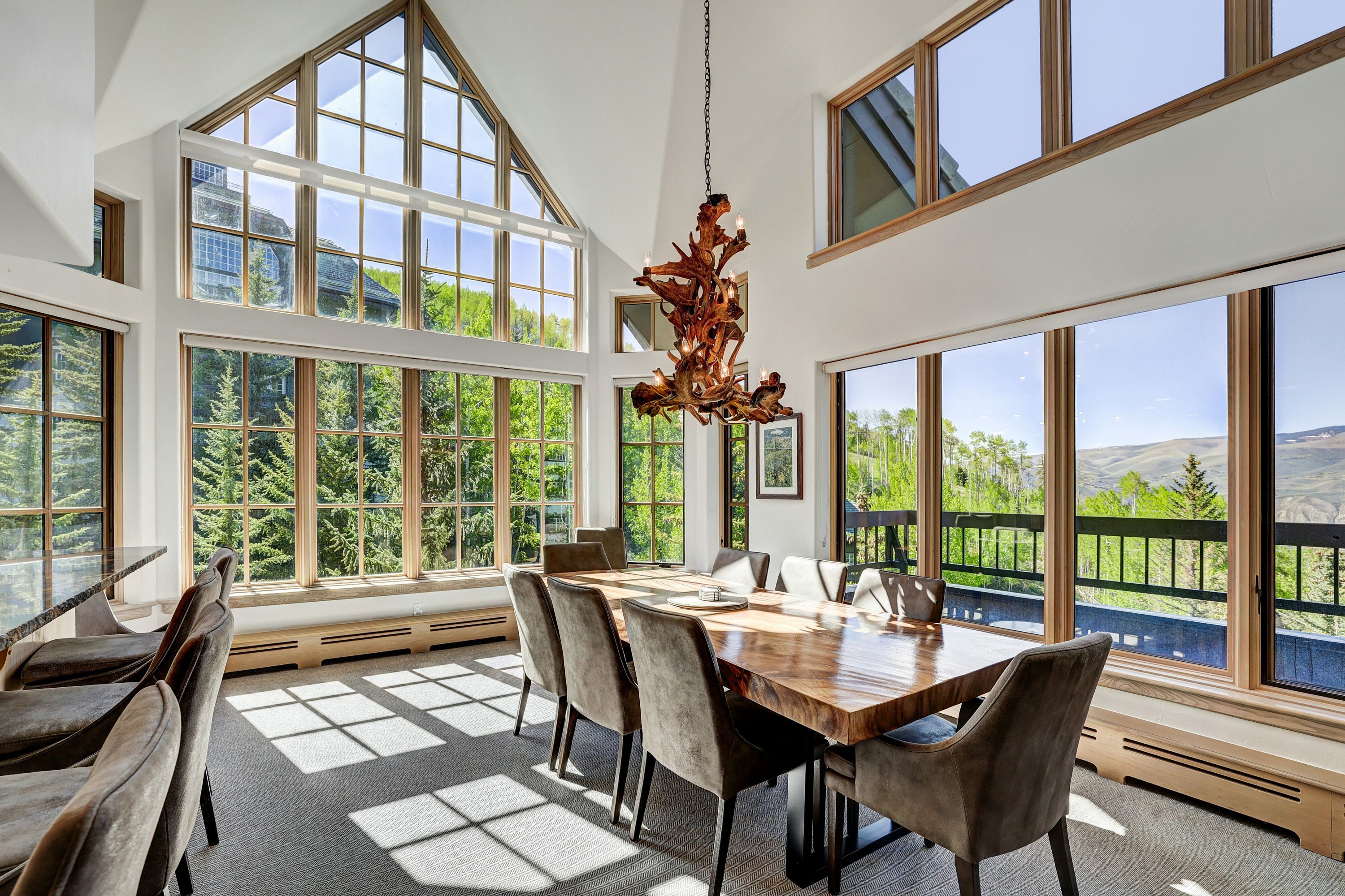 The Pines Lodge, a RockResort, by Vail Resorts - Beaver Creek