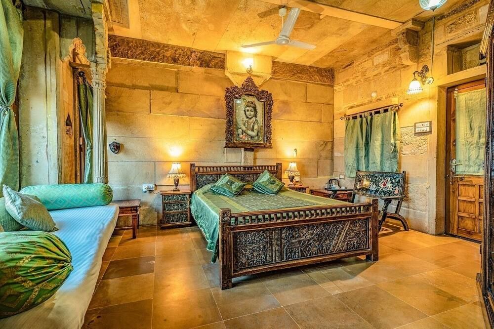 Hotel Garh Jaisal Haveli - ג'יסלמר - חדר שינה