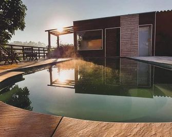 Pousada Pato Mergulhão - Vargem Bonita - Piscina