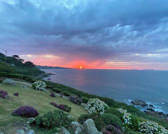 Les Bassans - 佩羅斯-吉雷克