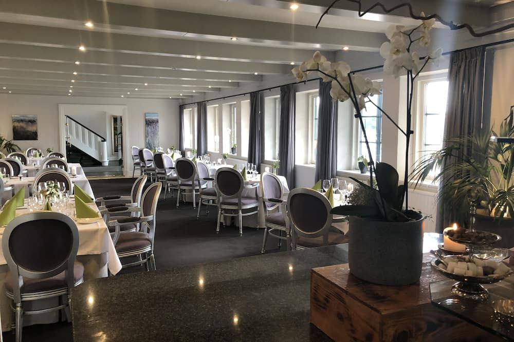 مونكيبو كرو