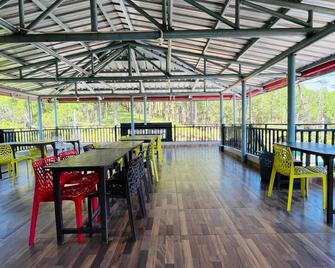 Trishul Regency Kausani - Kausani - Restaurante