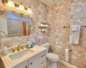 Malibu Resort Motel - North Redington Beach