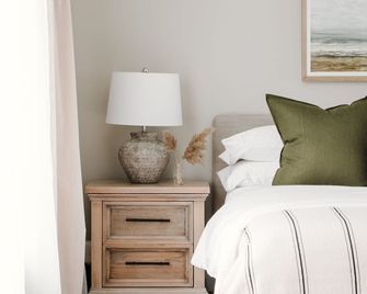 Wellers Landing - Prince Edward County Lakehouse - Brighton - Room amenity