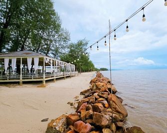 Suvarn Gleaw Thong Resort - Trat