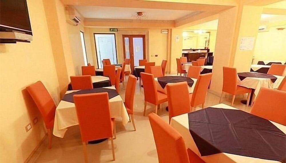 Hotel Costa Antiga - Sant’Anna Arresi - Restaurant