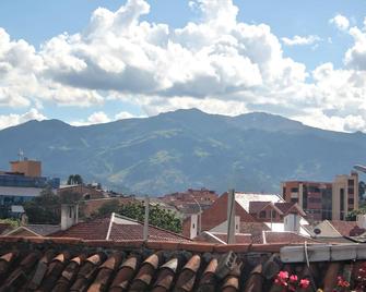 Hotel Terra Sur Cuenca - Cuenca - Buiten zicht