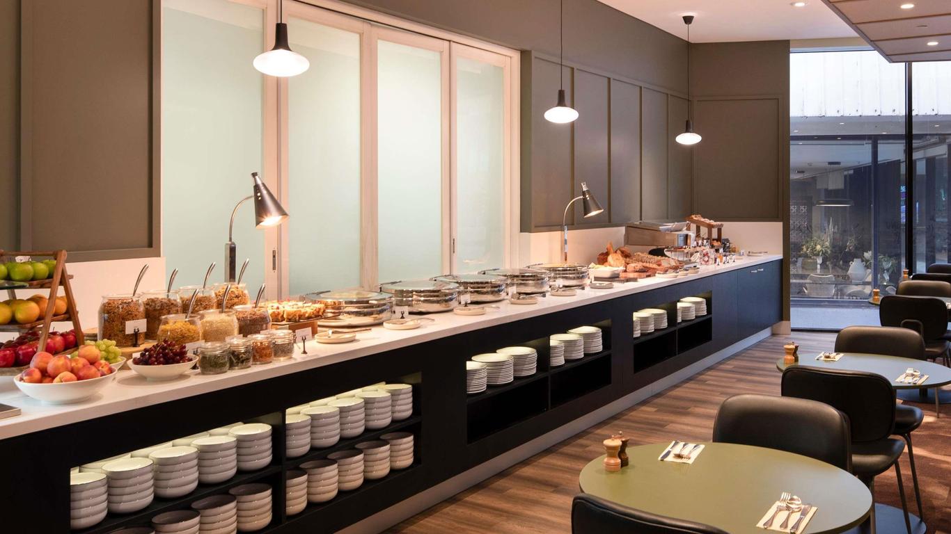 Mercure Melbourne Southbank