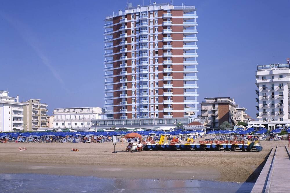 Hotel Caravelle&minicaravelle - יסולו