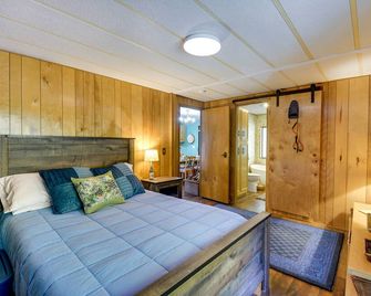 Secluded Port Townsend Retreat: Pets Welcome! - Port Townsend - Habitación