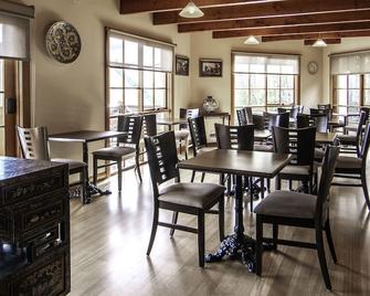 Hideaway On George - לאונססטון - מסעדה