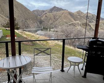Hilltop riverview bunkhouse - Riggins - Balcón