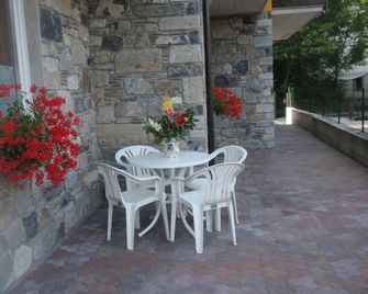 Casa Candida - Gravedona - Innenhof