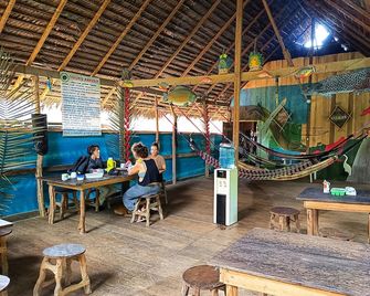 Hospedaje y tours Reina Arriera amazonas colombia - Puerto Nariño