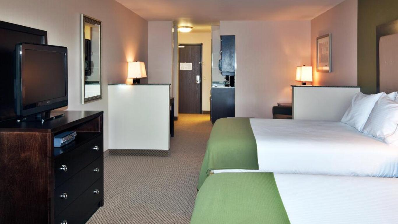 Holiday Inn Express & Suites Dewitt (Syracuse) By IHG