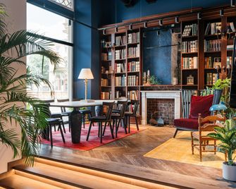 Ruby Frida Hotel Stockholm by IHG - Stockholm - Lounge