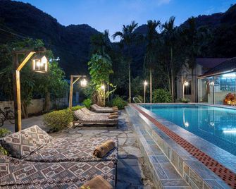 Tam Coc Luxury Homestay - Ninh Binh - Pool