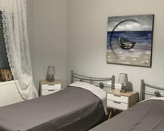 oneiropagida, Dream Catcher - Chalcis - Bedroom