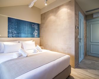 غارني هوتل دي 10 - بلغراد - غرفة نوم