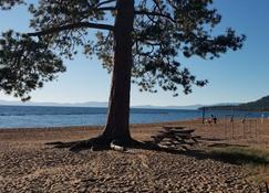 Gondola Lodge - South Lake Tahoe - Bãi biển