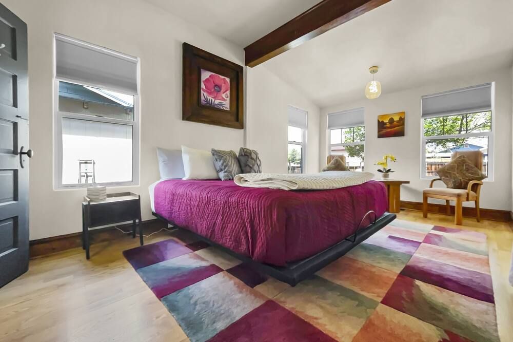 Reminiscent Downtown Cottage Cottage - Grand Junction - Bedroom