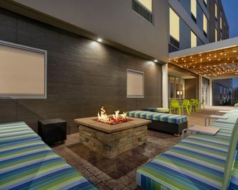 Home2 Suites by Hilton Martinsburg - Martinsburg - Bâtiment