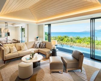 Halekulani Okinawa - אונה - סלון