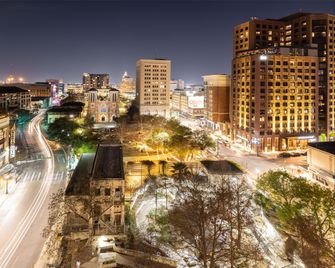 Drury Plaza Hotel San Antonio Riverwalk - San Antonio - Building