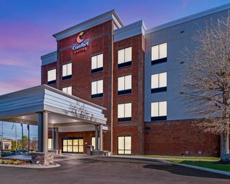 Comfort Suites Murfreesboro Shopping District - מרפריסבורו - בניין