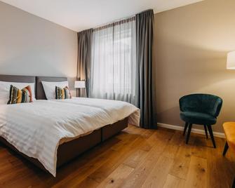 Hotel zum Heidkrug & Café Lil - Lüneburg - Schlafzimmer