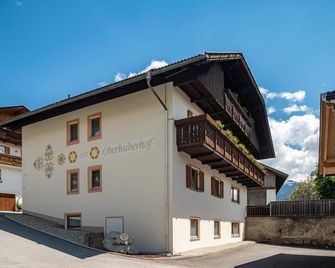 Apartment 'Hofblick' with Mountain View, Private Terrace and Wi-Fi - Rodengo - Edificio
