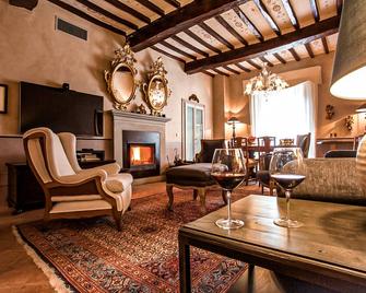 I Capricci Di Merion - Resort & Spa - Tuoro sul trasimeno - Salon