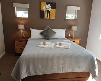 Adamsons Riverside Accommodation - Margaret River - Bedroom