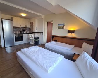 Landhotel Löwenbruch - Ludwigsfelde