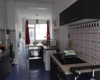 Studio L'azulejos - Le Havre - Kitchen
