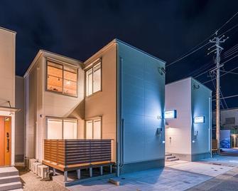 Rakuten Stay House X Will Style Itoshima 101 - 絲島市 - 建築