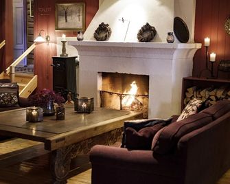 Kleivstua Hotel near Krokskogen - Krokkleiva