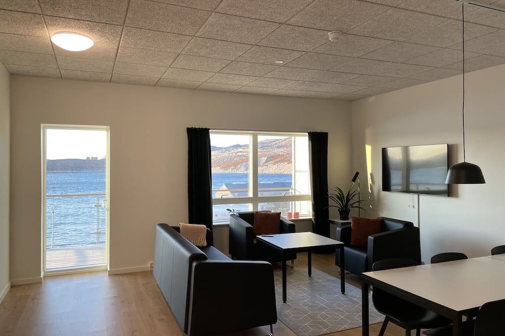 Tuukkaq Apartments - Nuuk